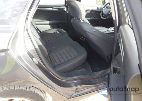 2018 Ford Fusion Se z USA, uszkodzony, nr VIN 3FA6P0HDXJR213235